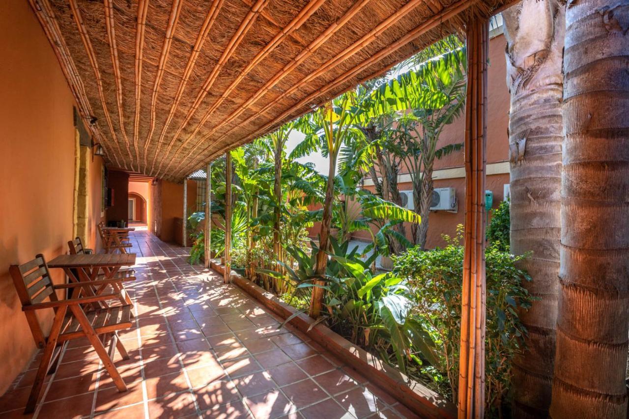 Hotel Copacabana Tarifa Beach Bagian luar foto