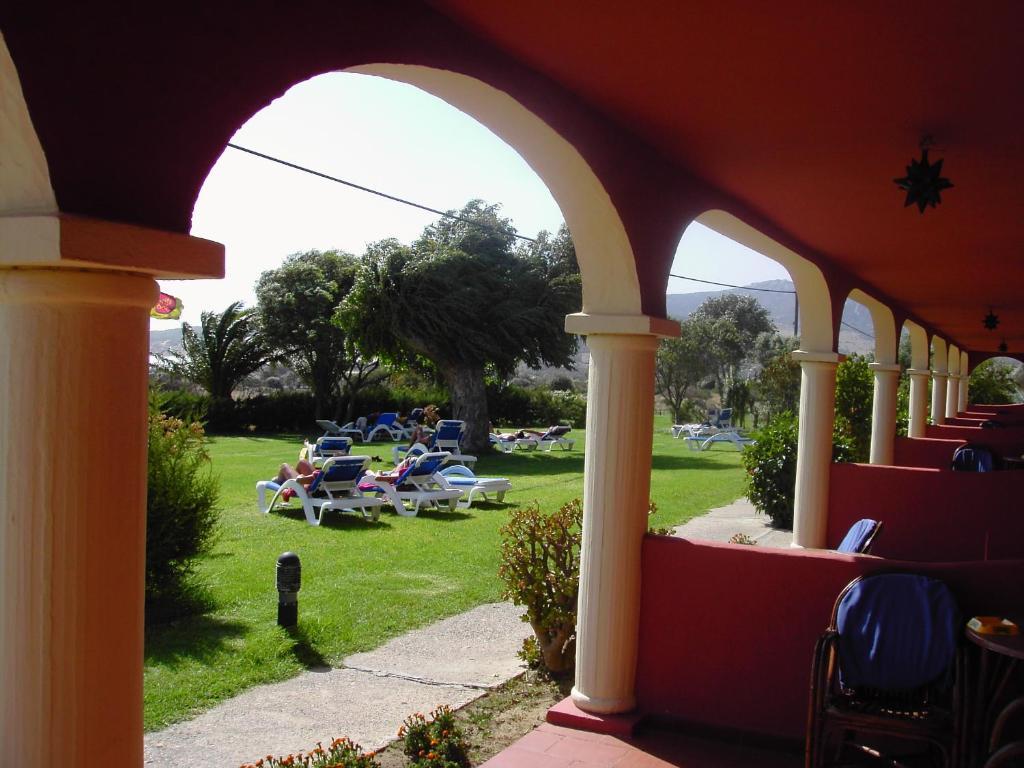 Hotel Copacabana Tarifa Beach Bagian luar foto